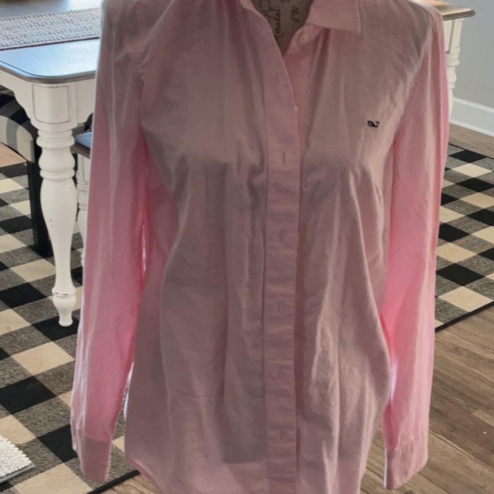 Vineyard vines pink button up blouse casual good condition no missing buttons